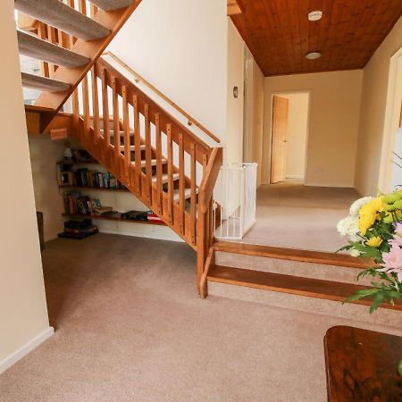 Bicton Lea Villa Acton  Eksteriør bilde