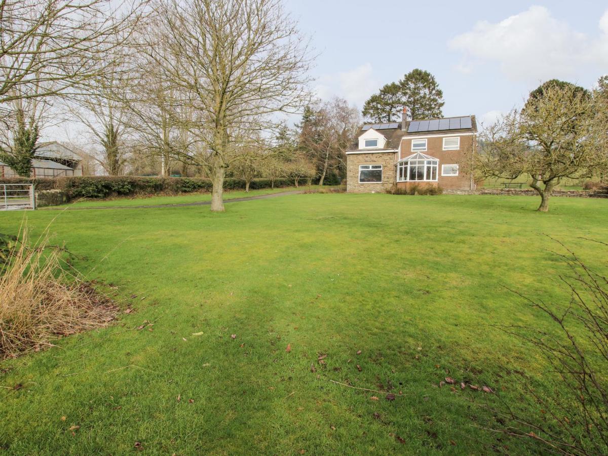 Bicton Lea Villa Acton  Eksteriør bilde
