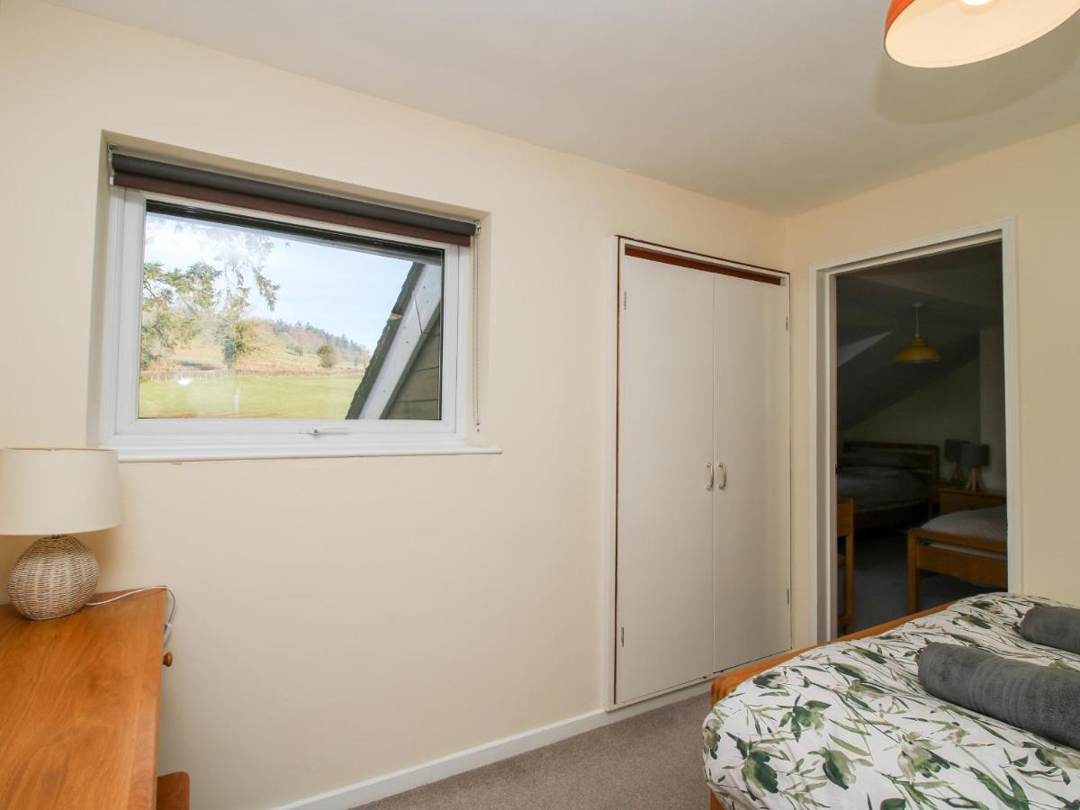 Bicton Lea Villa Acton  Eksteriør bilde