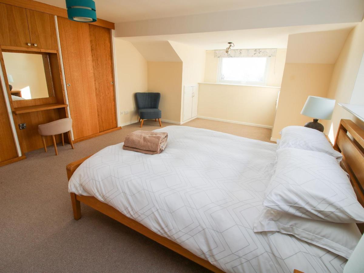 Bicton Lea Villa Acton  Eksteriør bilde