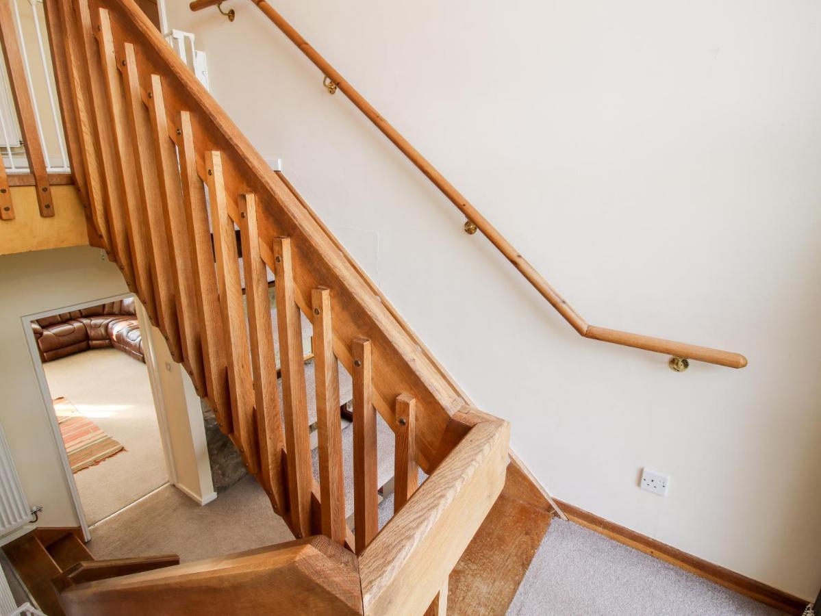 Bicton Lea Villa Acton  Eksteriør bilde